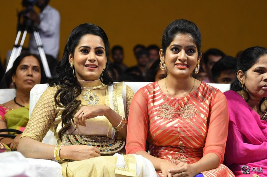 Shatamanam-Bhavati-Movie-Audio-Launch